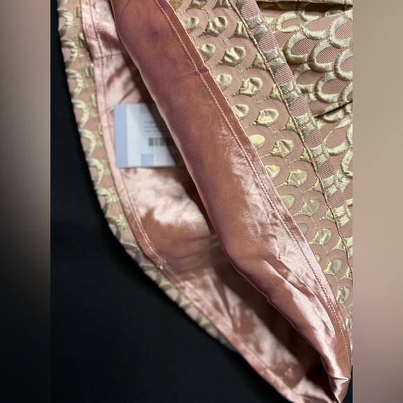 Celia Blush Skirt - Picture 3 of 5